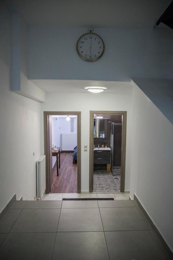 Billys House Appartement Tríkala Buitenkant foto
